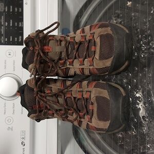 Columbia omi-grip waterproof hiking boots